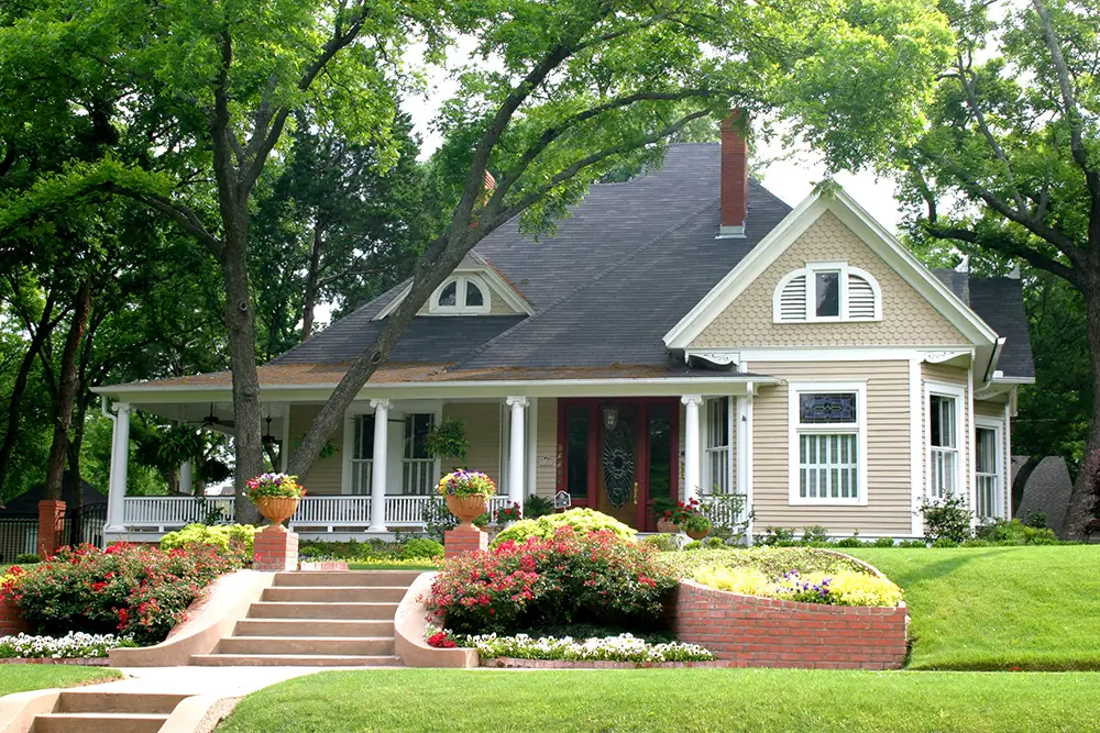 The 10-minute electrical walk-through to do before you make an offer on a Naperville home